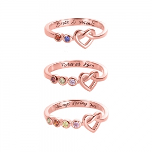 Anillo de corazón de piedra de nacimiento personalizado en oro rosa