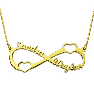 Collar con nombre de doble corazón y infinito chapado en oro